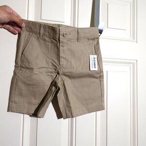 Old Navy Kids Khaki Shorts – New with Tags